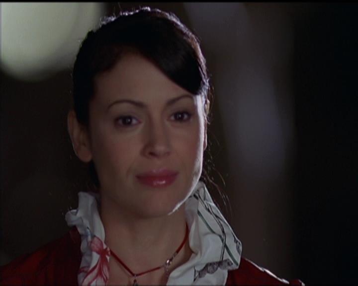 Charmed-Online-dot-511TheImportanceOfBeingPhoebe2162.jpg