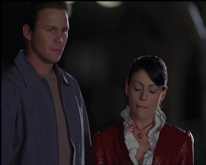 Charmed-Online-dot-511TheImportanceOfBeingPhoebe2166.jpg