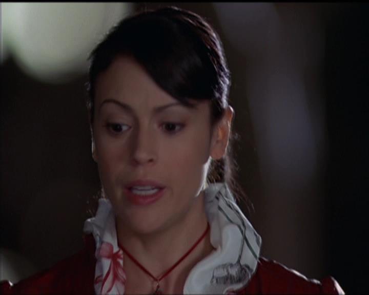 Charmed-Online-dot-511TheImportanceOfBeingPhoebe2179.jpg