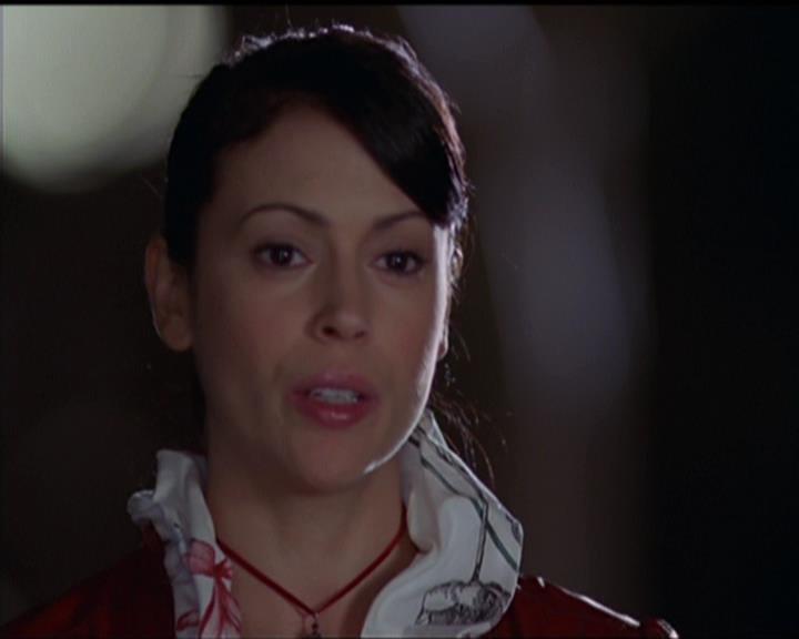 Charmed-Online-dot-511TheImportanceOfBeingPhoebe2192.jpg