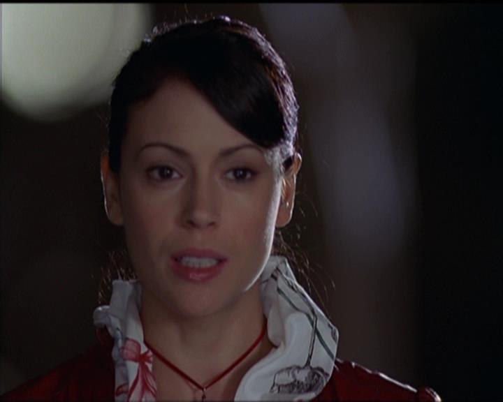 Charmed-Online-dot-511TheImportanceOfBeingPhoebe2205.jpg