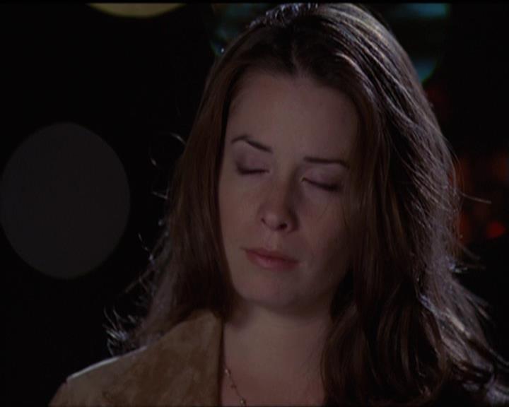 Charmed-Online-dot-511TheImportanceOfBeingPhoebe2217.jpg