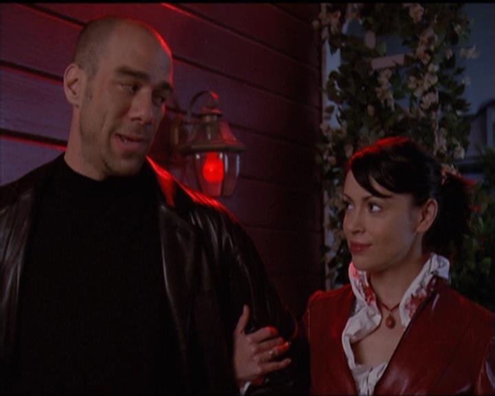 Charmed-Online-dot-511TheImportanceOfBeingPhoebe2238.jpg
