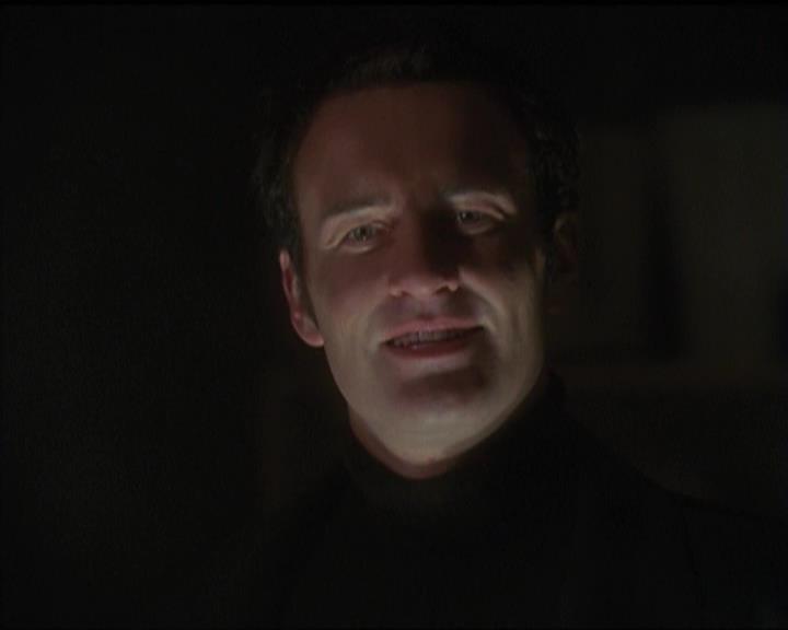 Charmed-Online-dot-511TheImportanceOfBeingPhoebe2317.jpg