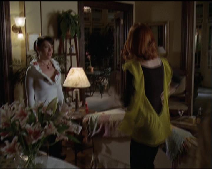 Charmed-Online-dot-511TheImportanceOfBeingPhoebe2420.jpg