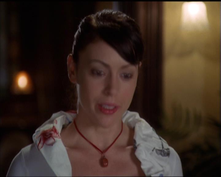 Charmed-Online-dot-511TheImportanceOfBeingPhoebe2426.jpg