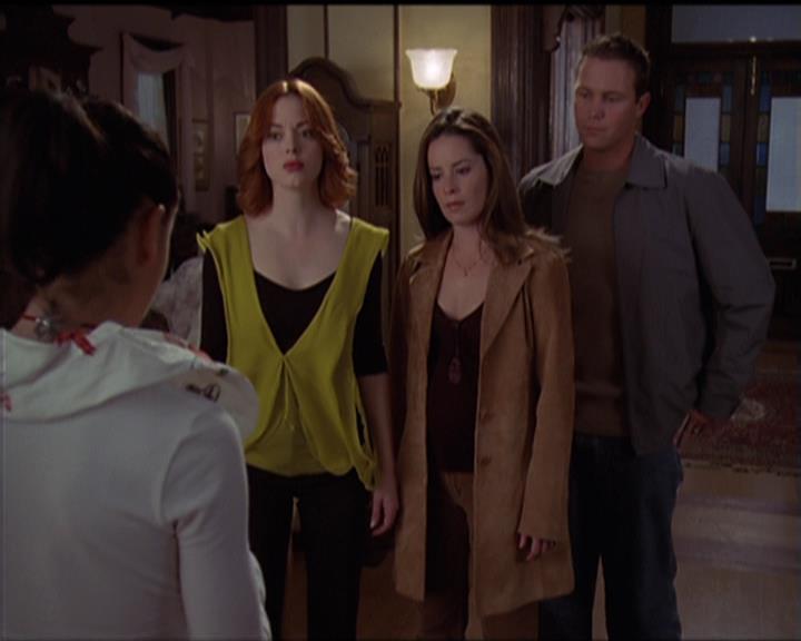 Charmed-Online-dot-511TheImportanceOfBeingPhoebe2428.jpg