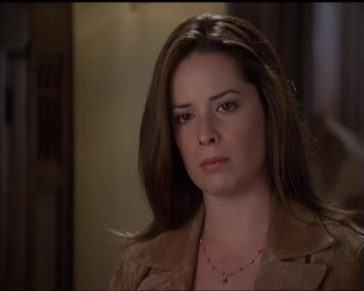 Charmed-Online-dot-511TheImportanceOfBeingPhoebe2435.jpg