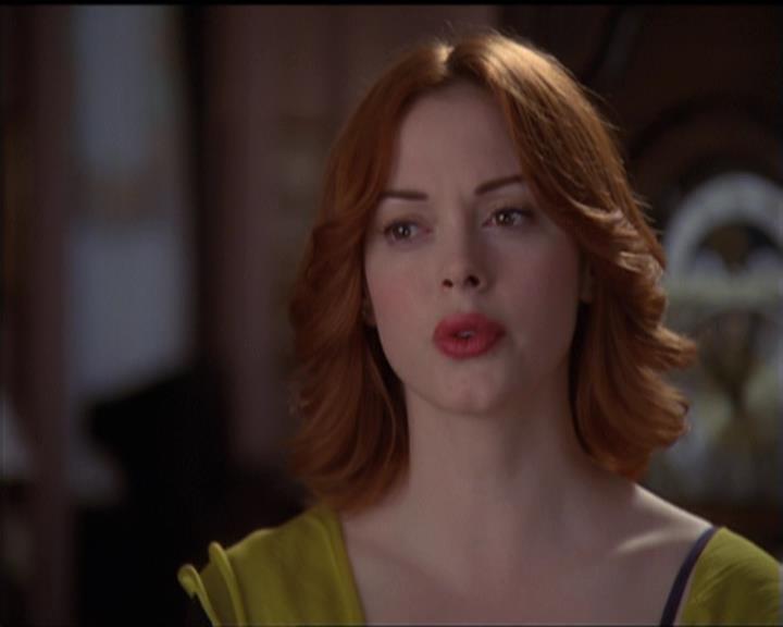 Charmed-Online-dot-511TheImportanceOfBeingPhoebe2442.jpg