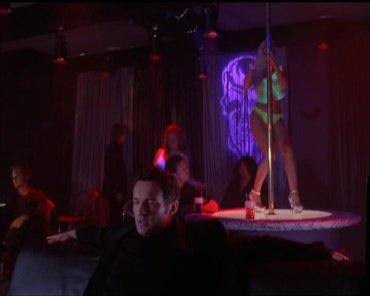 Charmed-Online-dot-511TheImportanceOfBeingPhoebe2458.jpg