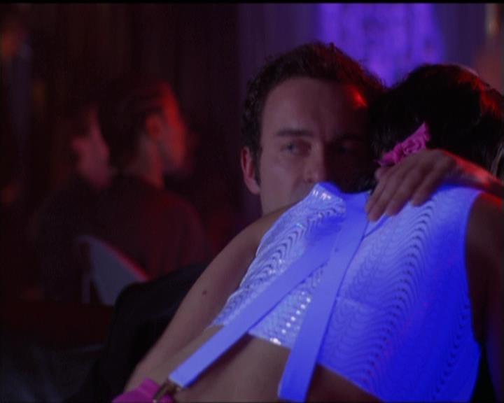 Charmed-Online-dot-511TheImportanceOfBeingPhoebe2483.jpg