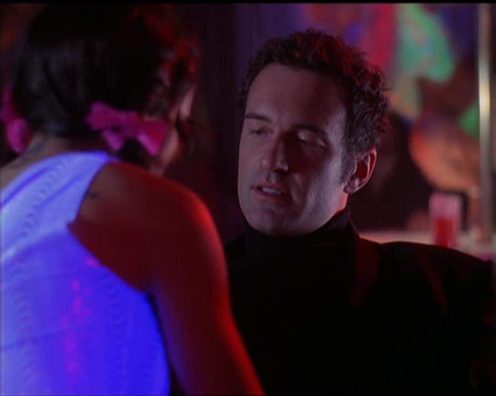 Charmed-Online-dot-511TheImportanceOfBeingPhoebe2486.jpg