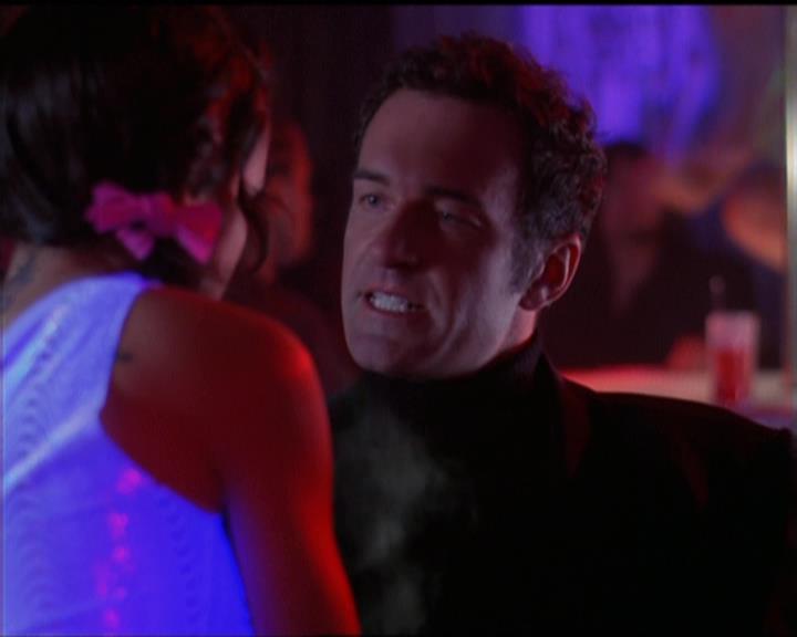 Charmed-Online-dot-511TheImportanceOfBeingPhoebe2488.jpg
