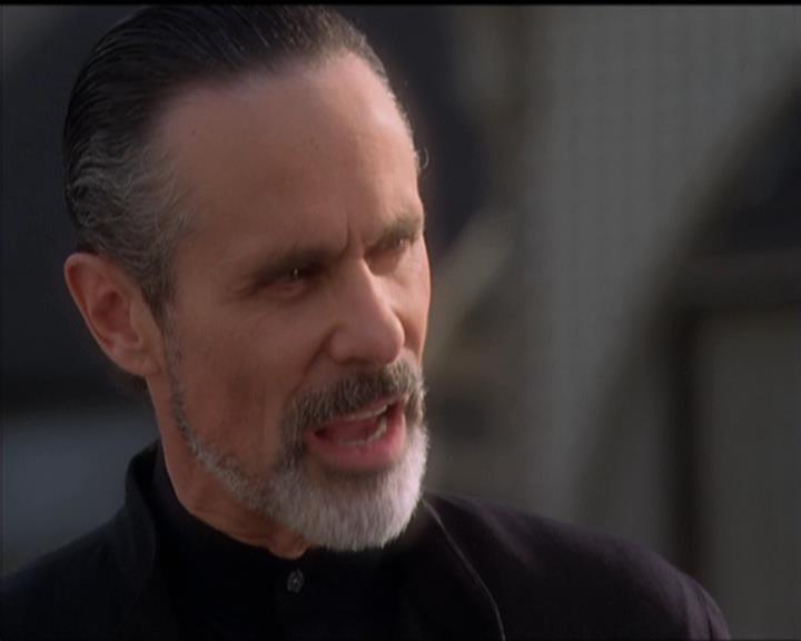 Charmed-Online-dot-512CentennialCharmed1185.jpg