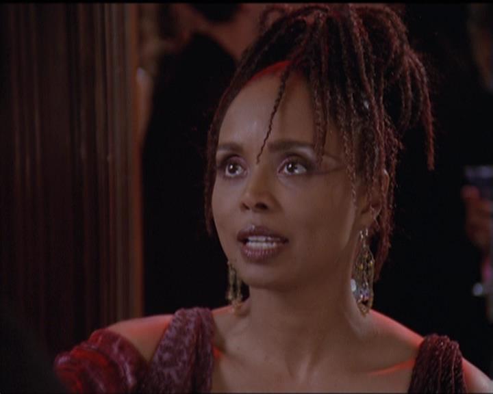 Charmed-Online-dot-512CentennialCharmed1409.jpg