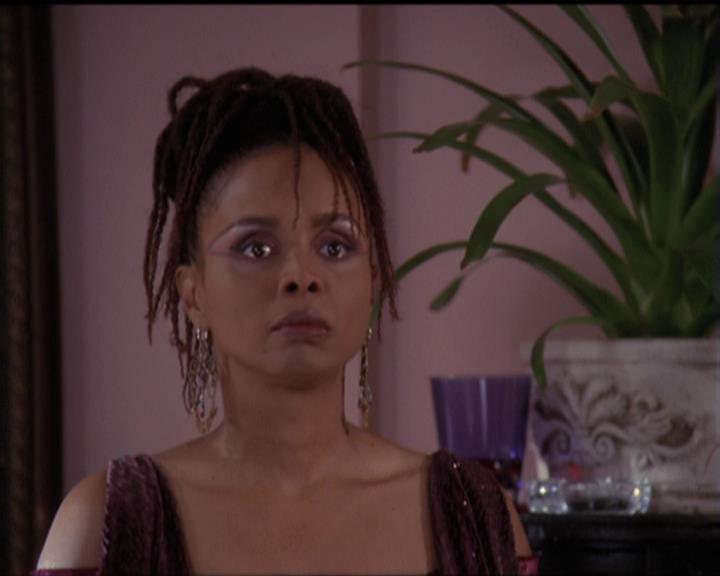 Charmed-Online-dot-512CentennialCharmed1724.jpg