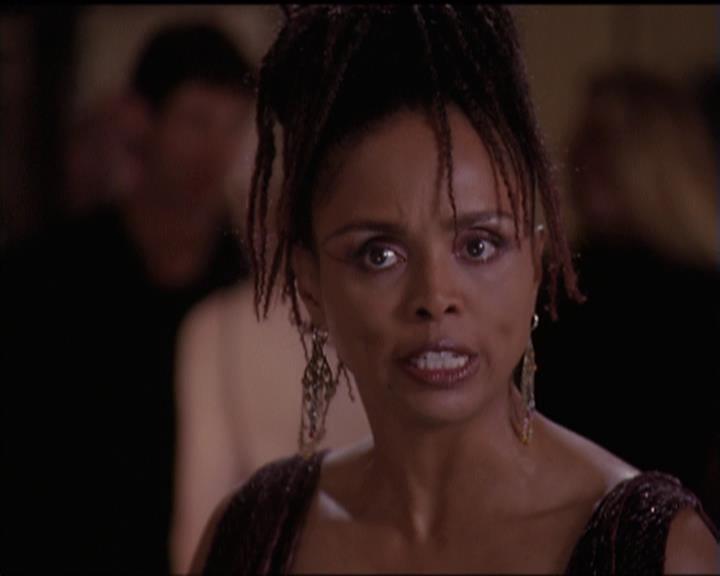 Charmed-Online-dot-512CentennialCharmed1762.jpg
