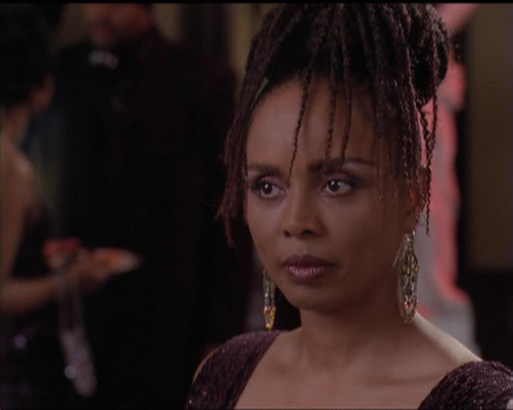 Charmed-Online-dot-512CentennialCharmed1811.jpg