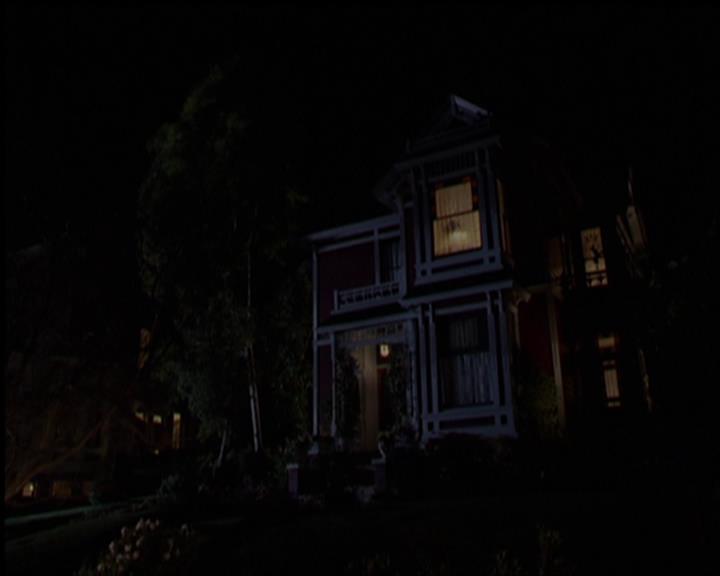Charmed-Online-dot-513HouseCall0000.jpg