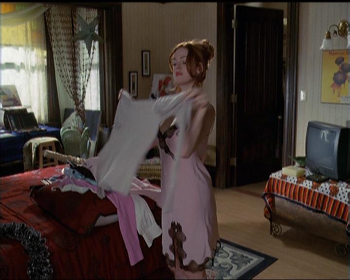 Charmed-Online-dot-513HouseCall0330.jpg