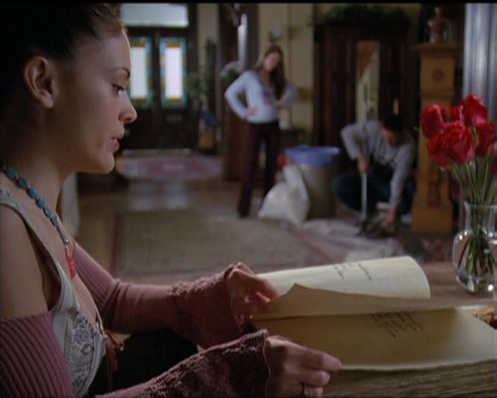 Charmed-Online-dot-513HouseCall0351.jpg