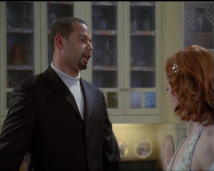 Charmed-Online-dot-513HouseCall0525.jpg