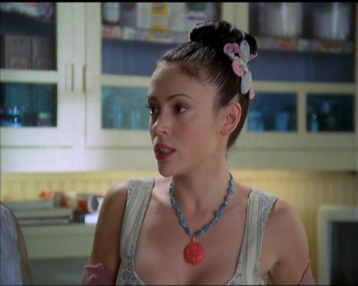 Charmed-Online-dot-513HouseCall0587.jpg