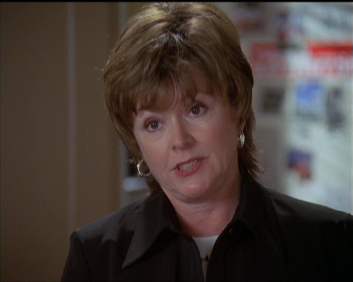 Charmed-Online-dot-513HouseCall0633.jpg