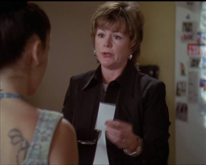 Charmed-Online-dot-513HouseCall0662.jpg