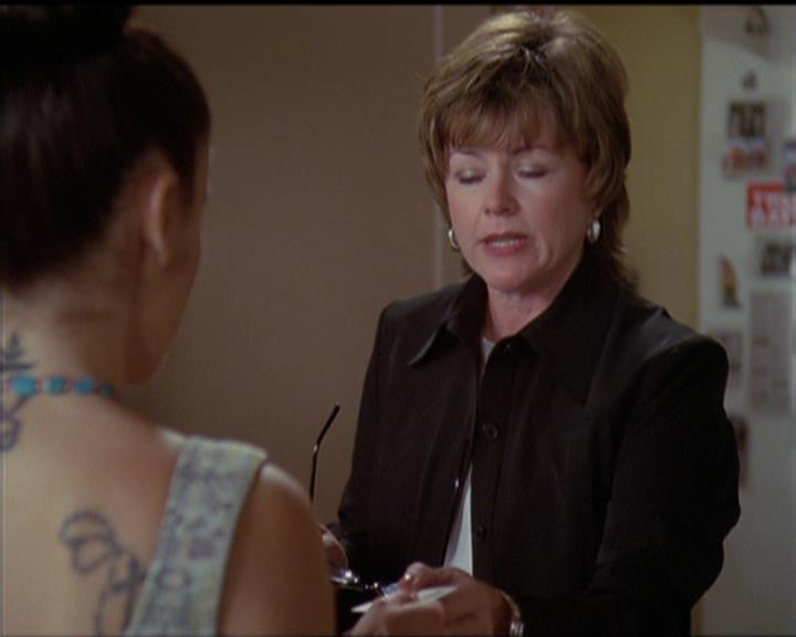 Charmed-Online-dot-513HouseCall0663.jpg