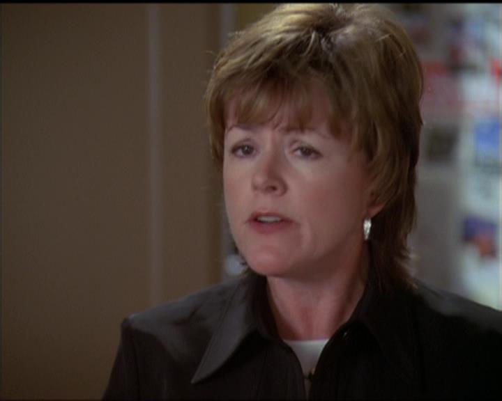 Charmed-Online-dot-513HouseCall0673.jpg