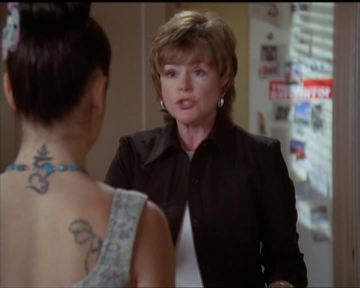 Charmed-Online-dot-513HouseCall0676.jpg