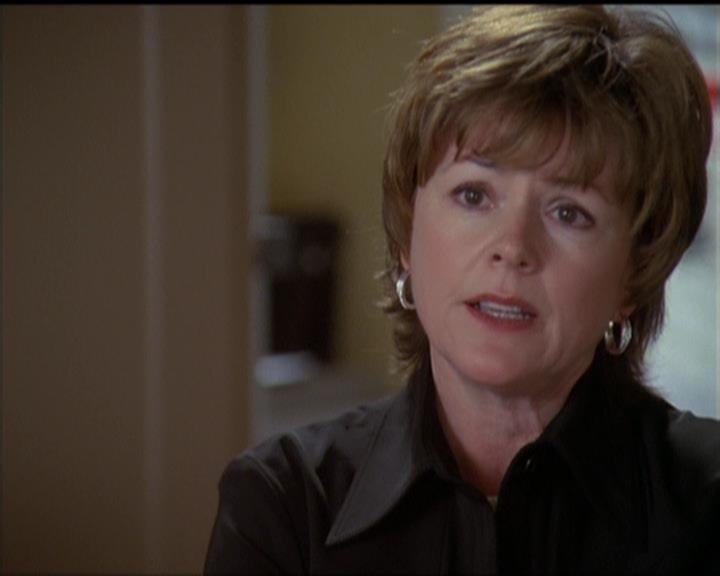 Charmed-Online-dot-513HouseCall0693.jpg