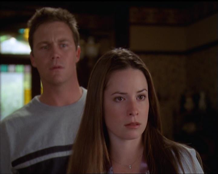 Charmed-Online-dot-513HouseCall0923.jpg