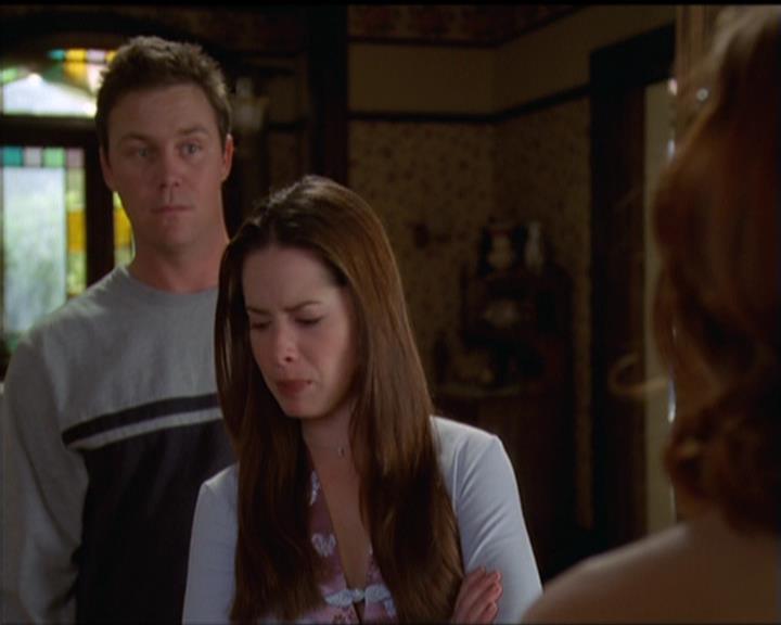 Charmed-Online-dot-513HouseCall0927.jpg