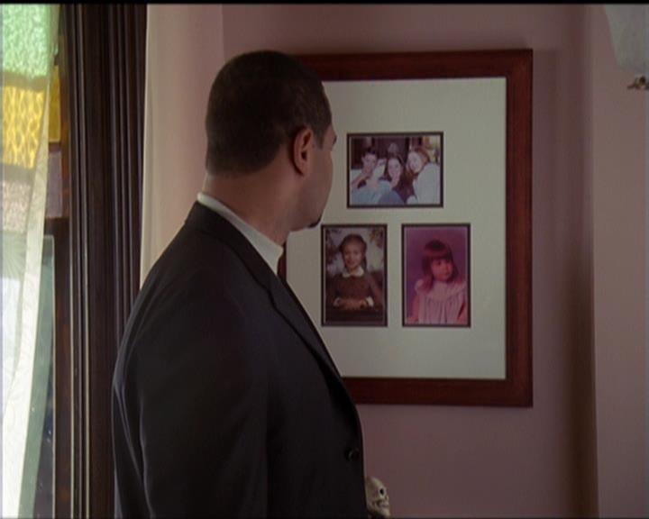 Charmed-Online-dot-513HouseCall0932.jpg