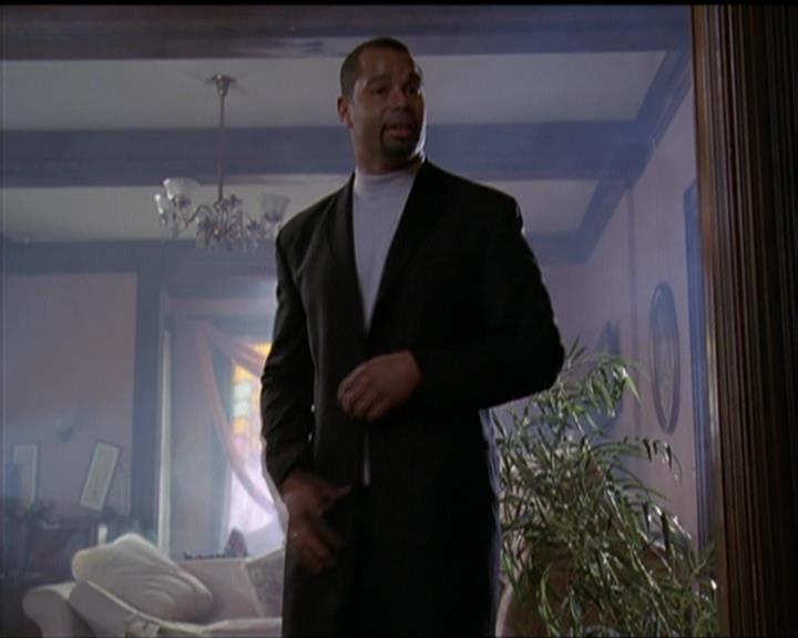 Charmed-Online-dot-513HouseCall1004.jpg