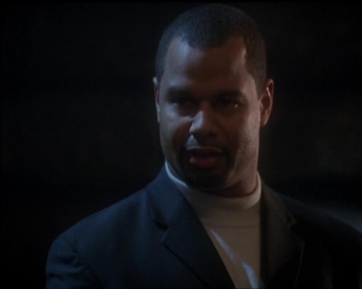 Charmed-Online-dot-513HouseCall1042.jpg Charmed-Online-dot-513HouseCall1042.jpg