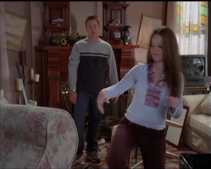 Charmed-Online-dot-513HouseCall1065.jpg