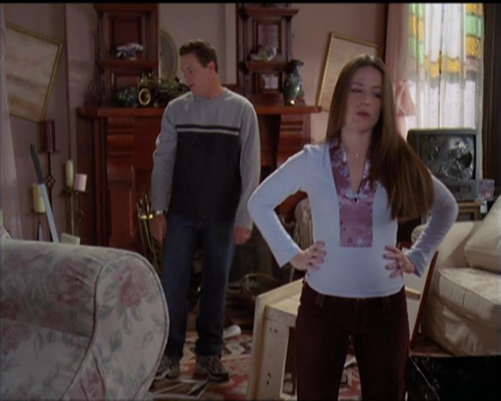 Charmed-Online-dot-513HouseCall1069.jpg