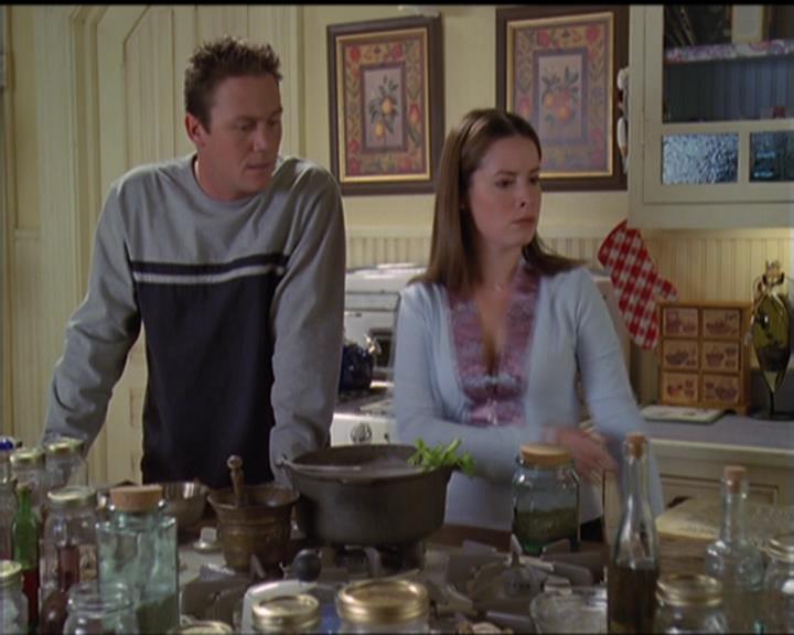 Charmed-Online-dot-513HouseCall1333.jpg