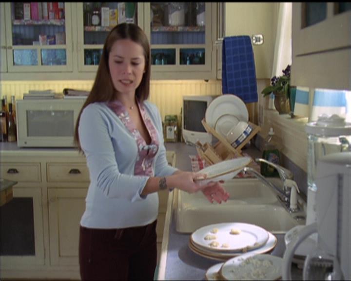 Charmed-Online-dot-513HouseCall1341.jpg