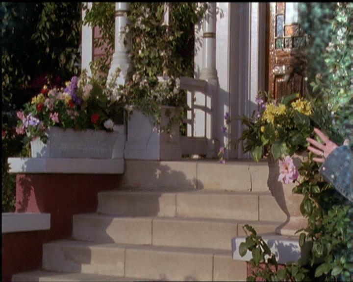 Charmed-Online-dot-513HouseCall1818.jpg