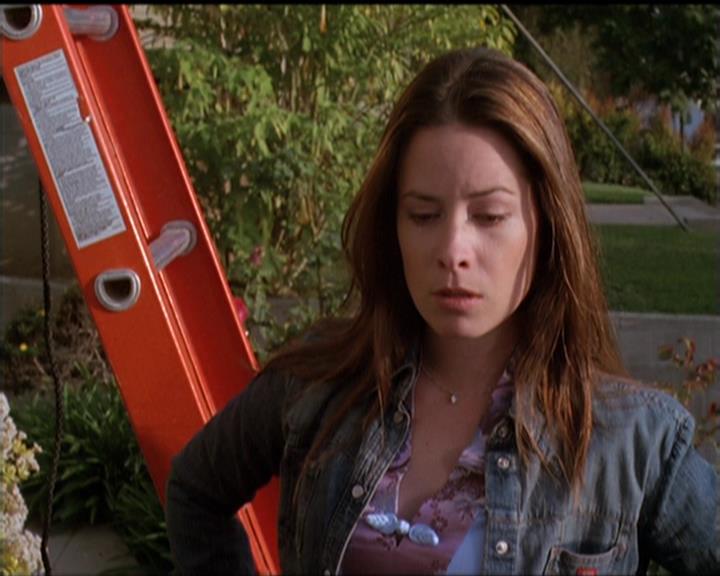 Charmed-Online-dot-513HouseCall1830.jpg