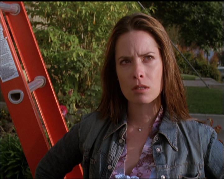 Charmed-Online-dot-513HouseCall1834.jpg