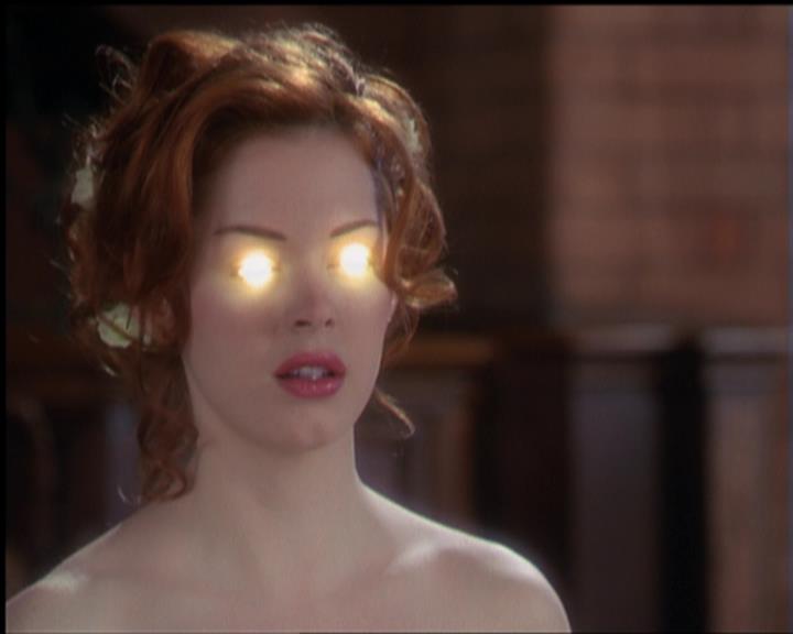 Charmed-Online-dot-513HouseCall1929.jpg