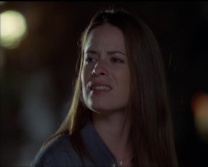 Charmed-Online-dot-513HouseCall2003.jpg