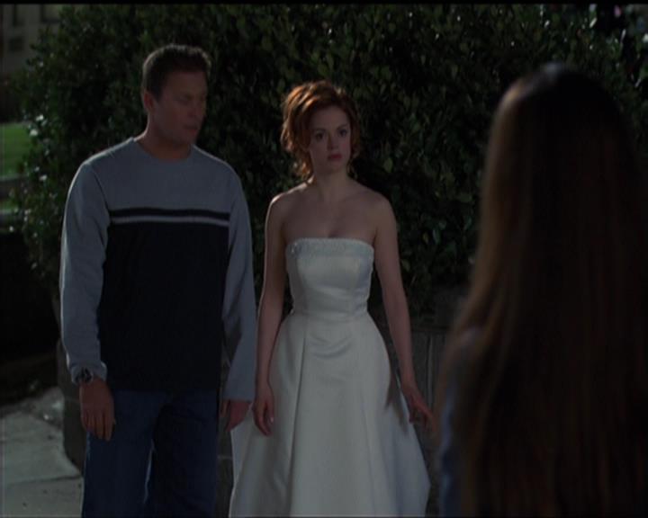 Charmed-Online-dot-513HouseCall2010.jpg