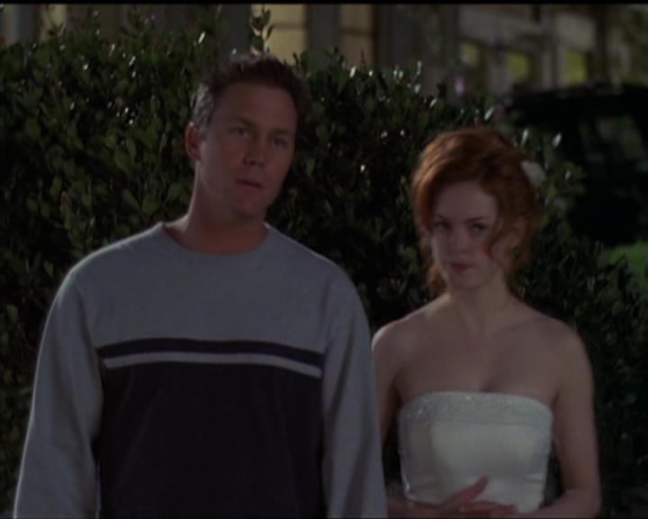 Charmed-Online-dot-513HouseCall2029.jpg