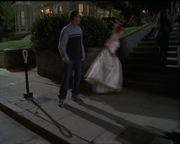 Charmed-Online-dot-513HouseCall2050.jpg